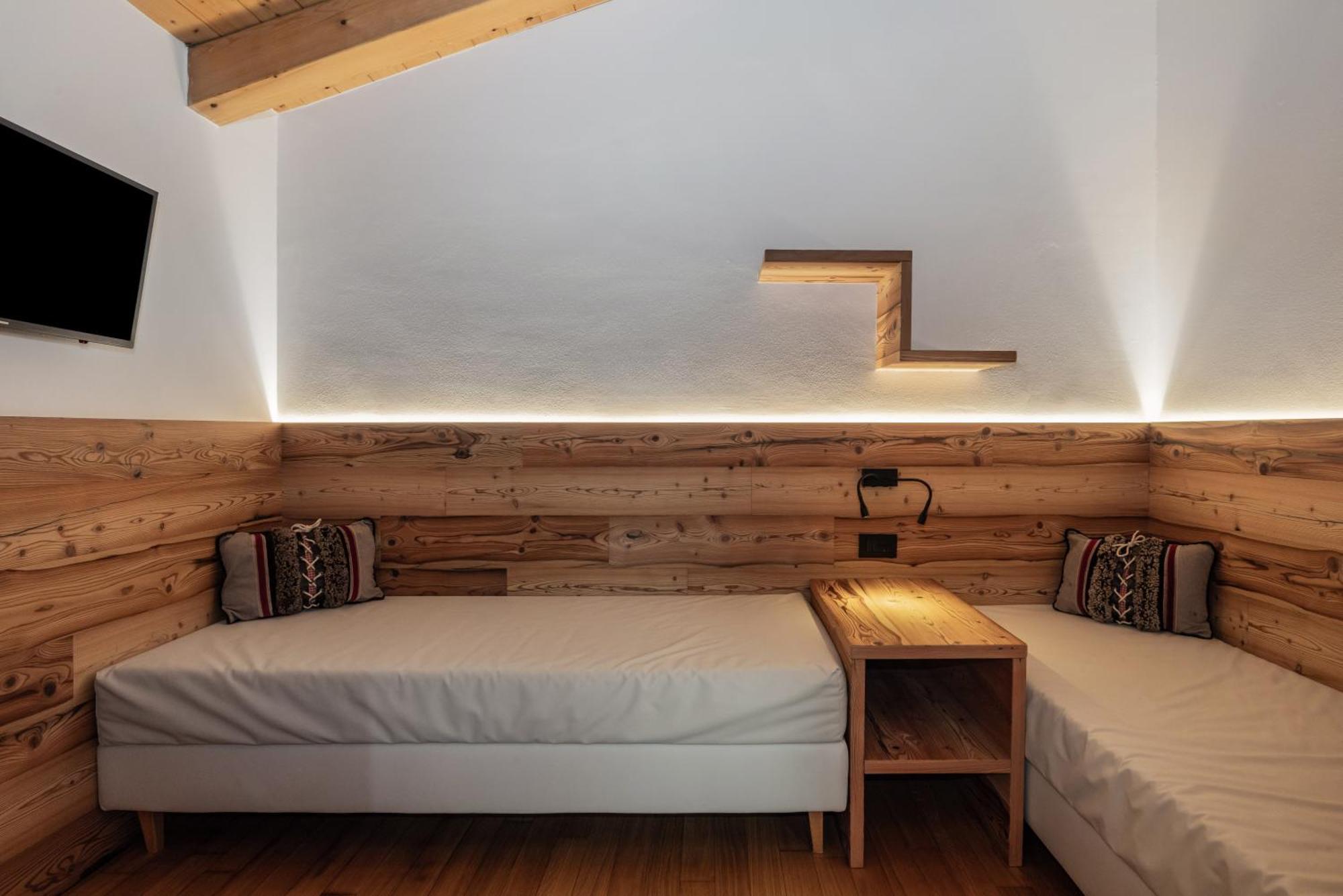 Hotel Ravelli Luxury Spa Mezzana  Eksteriør billede