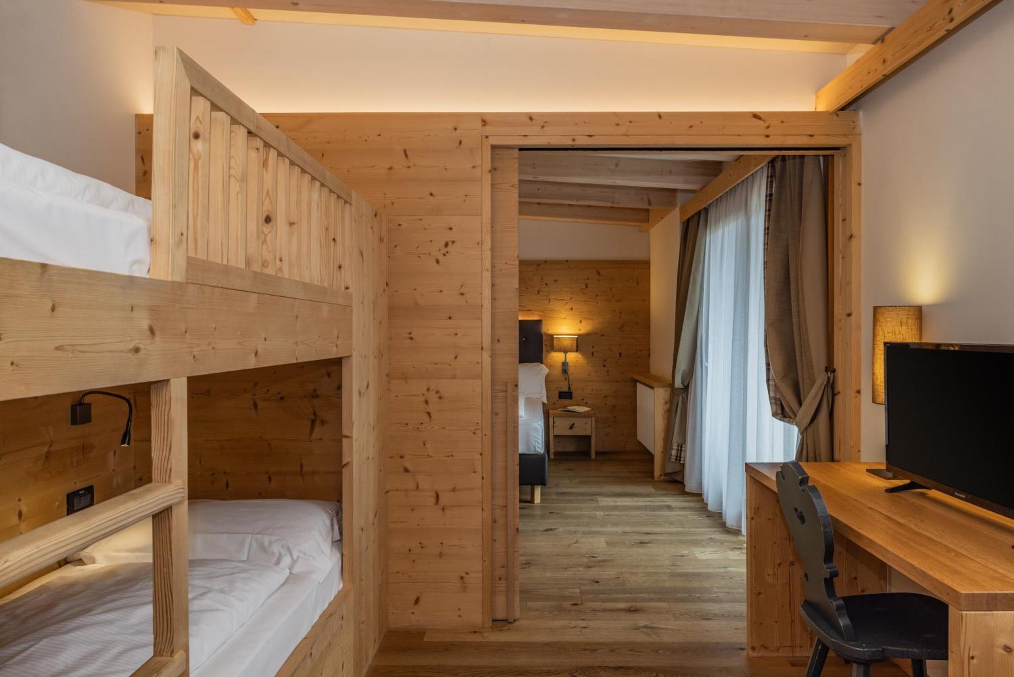 Hotel Ravelli Luxury Spa Mezzana  Eksteriør billede