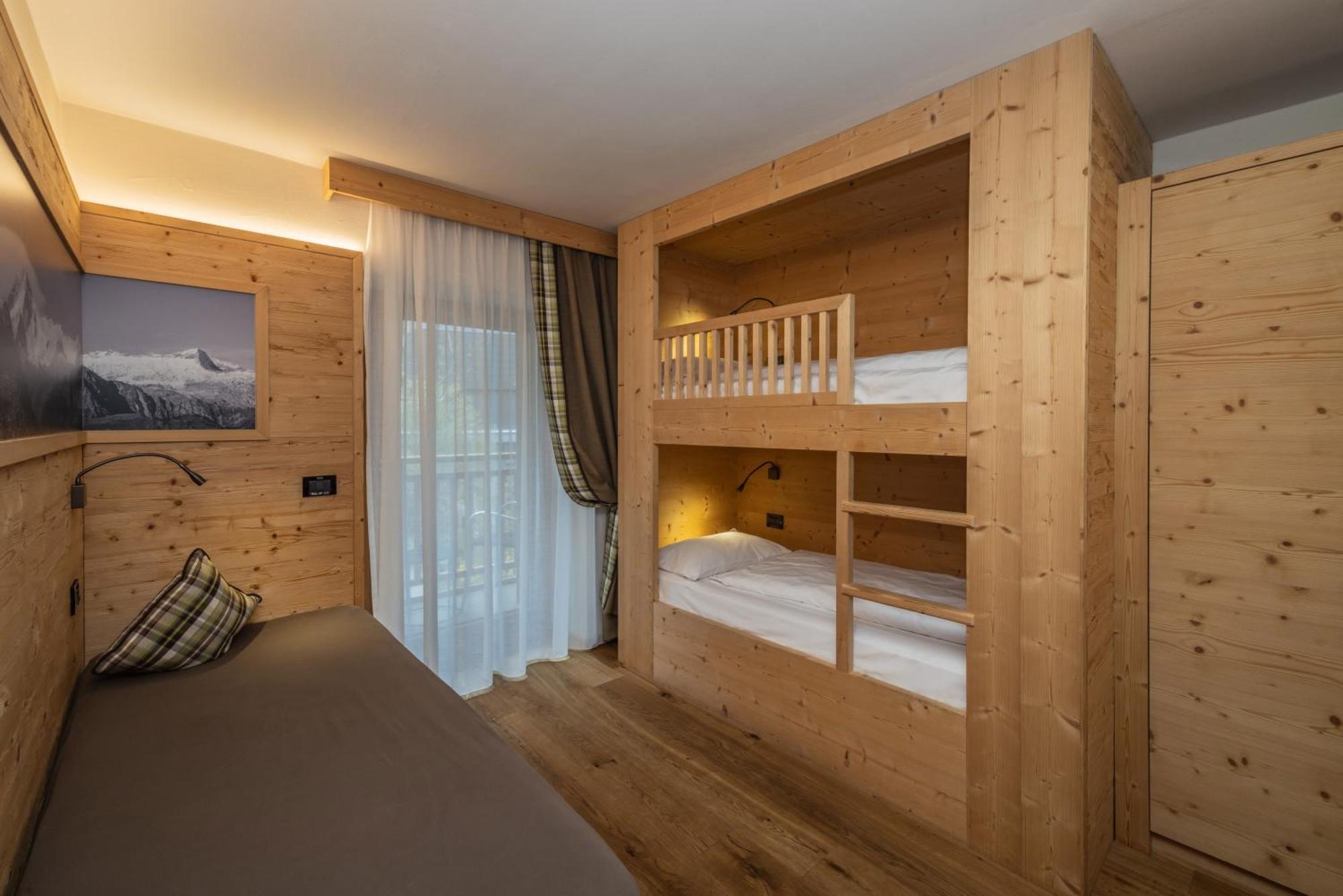 Hotel Ravelli Luxury Spa Mezzana  Eksteriør billede