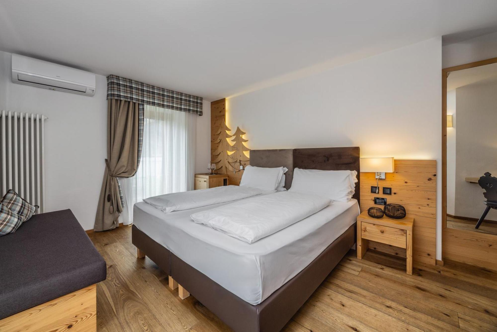 Hotel Ravelli Luxury Spa Mezzana  Eksteriør billede